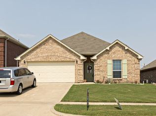 4735 SW Greenwich Dr, Lawton, OK 73505