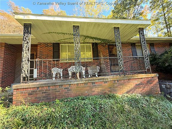 3rd image of 1158 Amma Rd