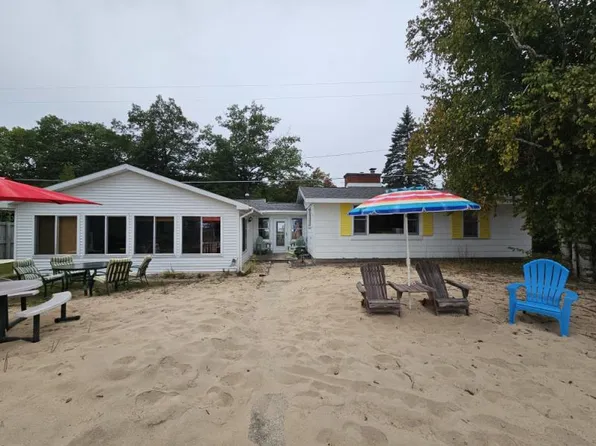 3253 S Us Highway 23, Greenbush, MI 48738