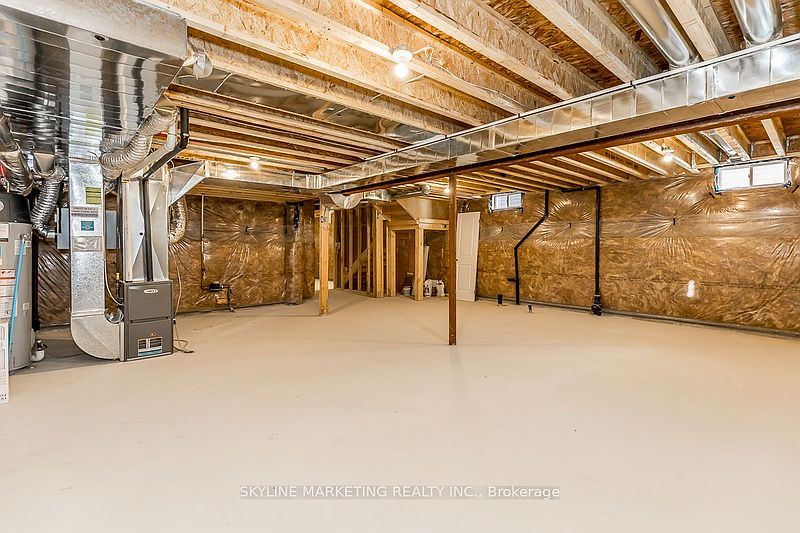 Wasaga Beach House for rent - 4 Bedrooms — photo 32