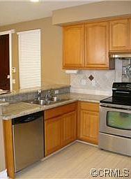 4th image of 109 N 4th St Unit 205