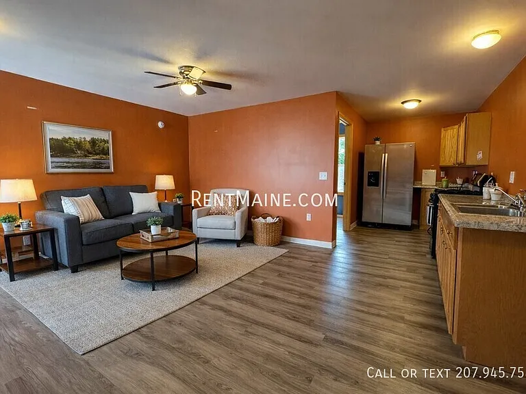 114 Bridge St #3 — Photo 3
