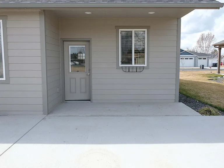 1133 S June Dr — Photo 42