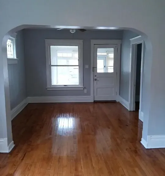 1732 S 76th St #1 — Photo 2