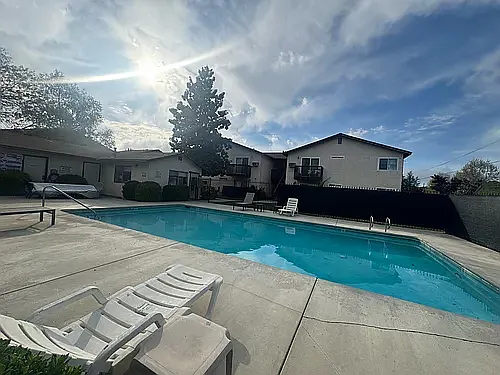 7478 Santa Ysabel Ave #E Photo 1