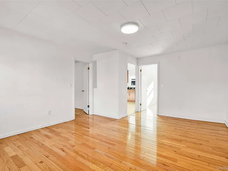 43-45 Parsons Blvd #2 — Photo 10