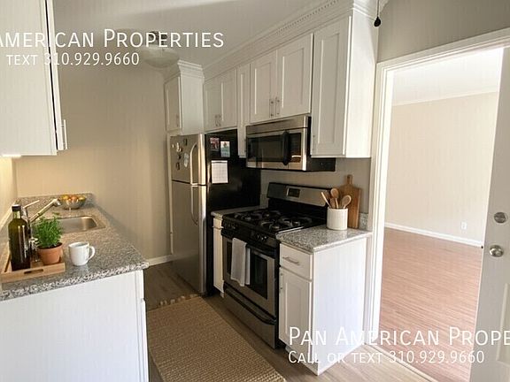 2nd image of 5254 E The Toledo APT 06