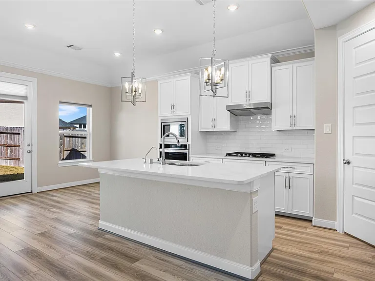 17681 Rosette Grass Dr — Photo 6