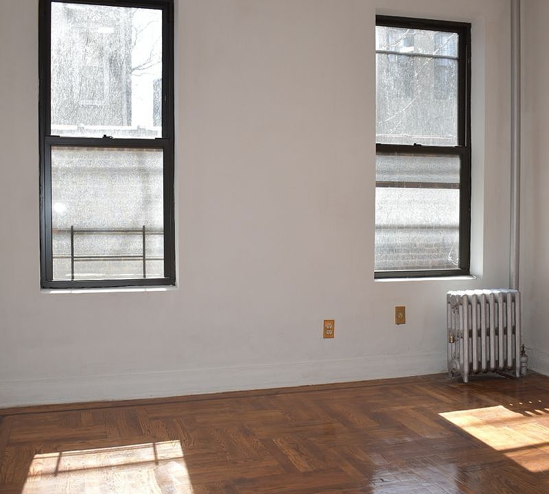 2nd image of 56 Rockaway Pkwy APT A2