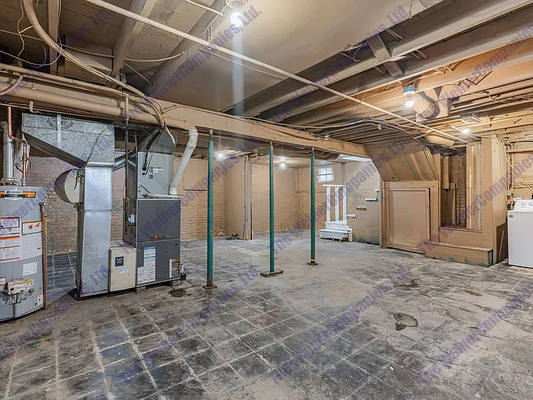 606 W White St — Photo 6