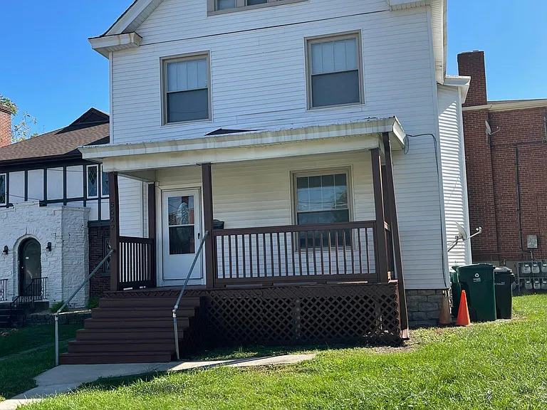 5522 Montgomery Rd — Photo 24