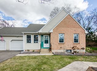 43 Shares Ln UNIT 43, South Windsor, CT 06074