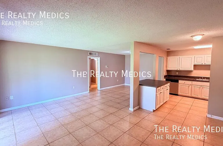 2406 Branch Way #104 — Photo 7