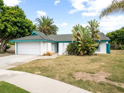 8462 Tern Cir, Huntington Beach, CA, 92646