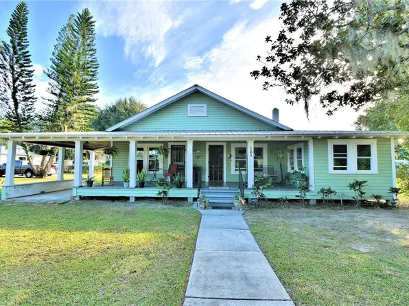 105 S Lanier Ave, Fort Meade, FL 33841