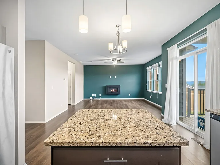 8411 N James Ct — Photo 52