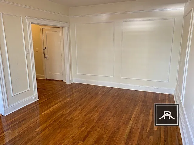72 Chiswick Rd #1 — Photo 10