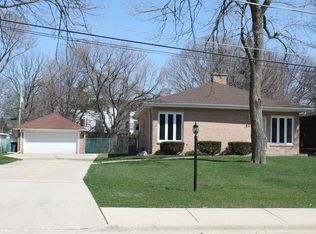 515 S Lombard Rd, Itasca, IL 60143