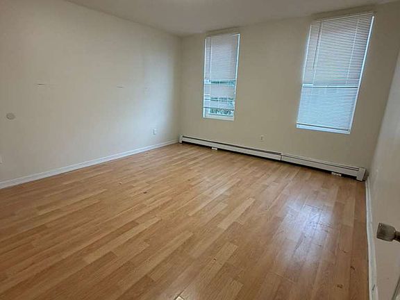2nd image of 127 Wilson Ave APT 2