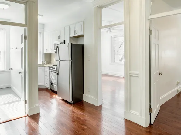 119 Park Dr, Boston, MA 02215