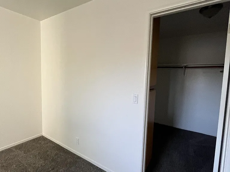 97 W D St #1D-1 — Photo 4