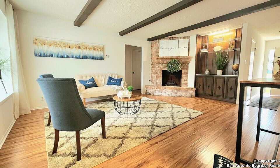 1st image of 4604 TIMBERHILL