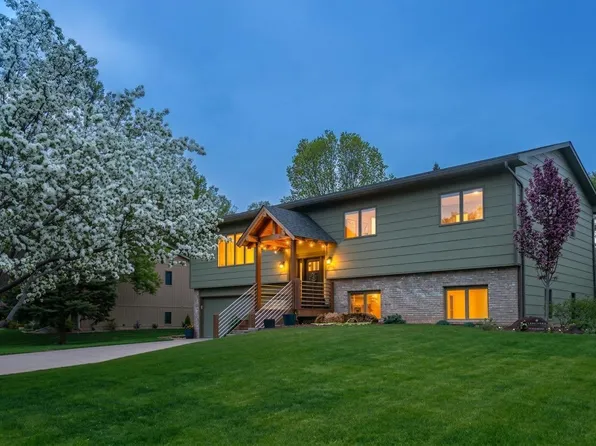 700 Covey Ct, Northfield, MN 55057