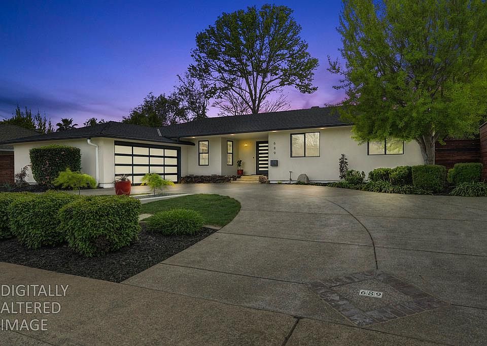 1st image of 689 Morris Way