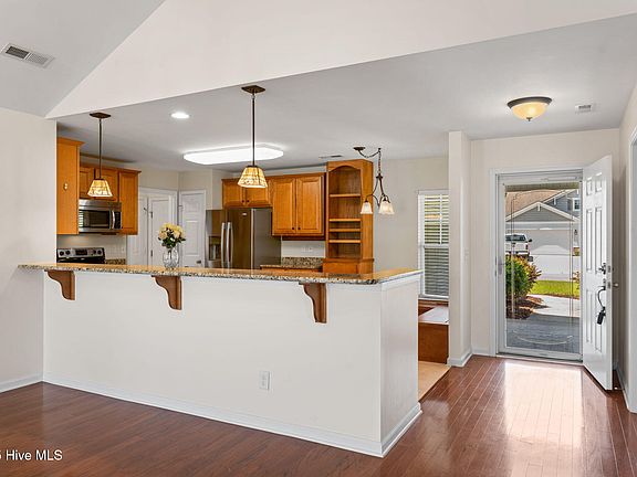 4th image of 770 Heather Glen Lane