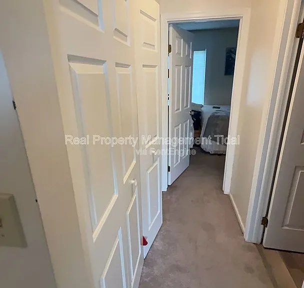 467 Springmont Ct — Photo 13