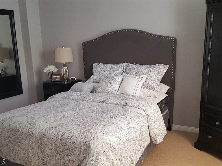 60568 Lace Leaf Ct — Photo 43