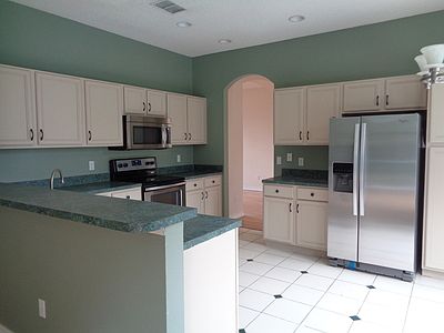 5th image of 4453 Drayton Ln