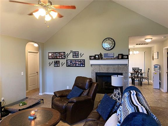4th image of 2379 Heather Lynn Ln