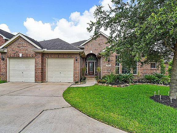 3rd image of 2515 Royal Terns Ct