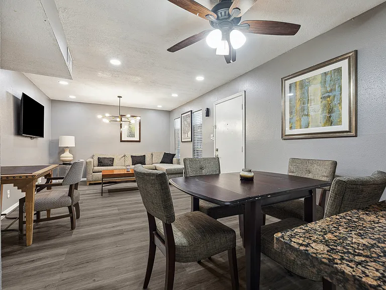 1718 Crownover Rd #10 — Photo 4