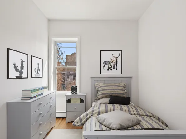 2308 Morris Avenue image 8 of 20