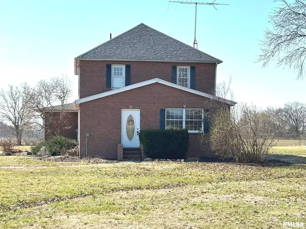 820 Range Rd, Sandoval, IL 62882