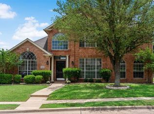 1910 Orchard Grove Dr, Rowlett, TX 75088