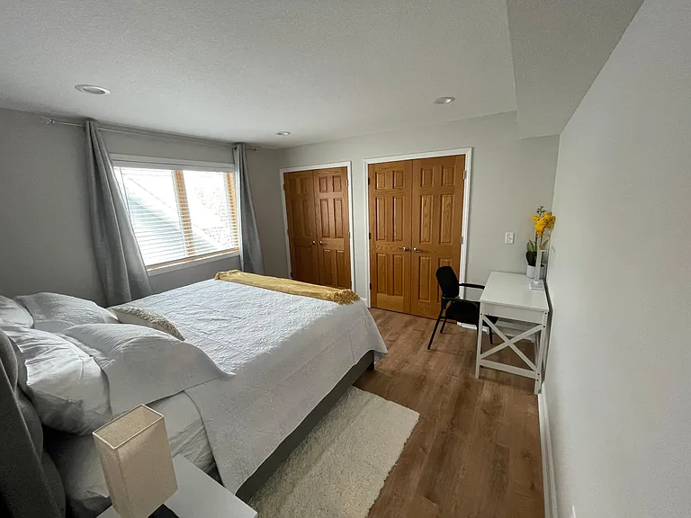 1013 1st St SW #4 — Photo 32