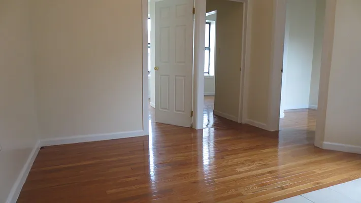 Rented by Bohemia Realty Group | media 8