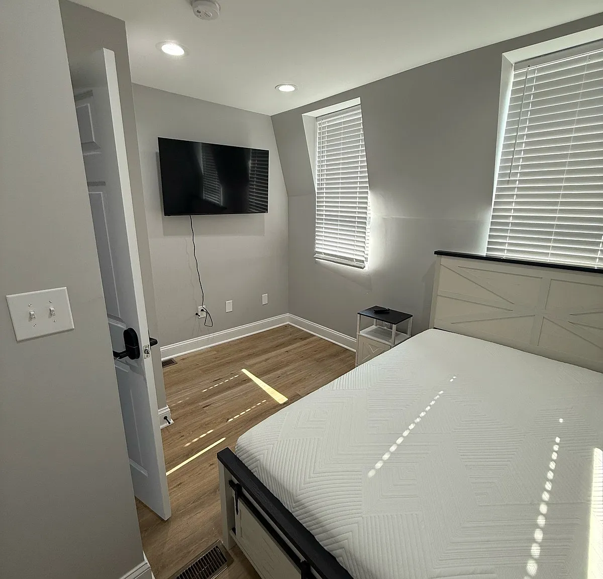 2317 Barclay Street - 4-Basement — Photo 3