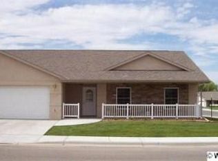 627 Sagebrush Dr, Worland, WY 82401