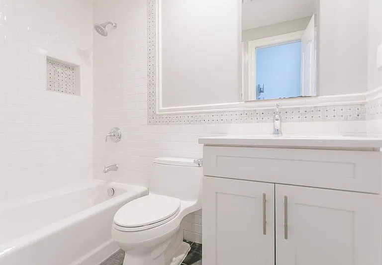 884 Madison St #3L — Photo 12