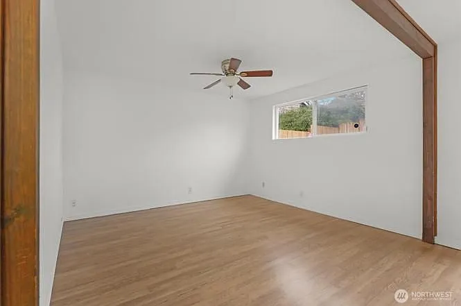 833 E Marine View Dr — Photo 16