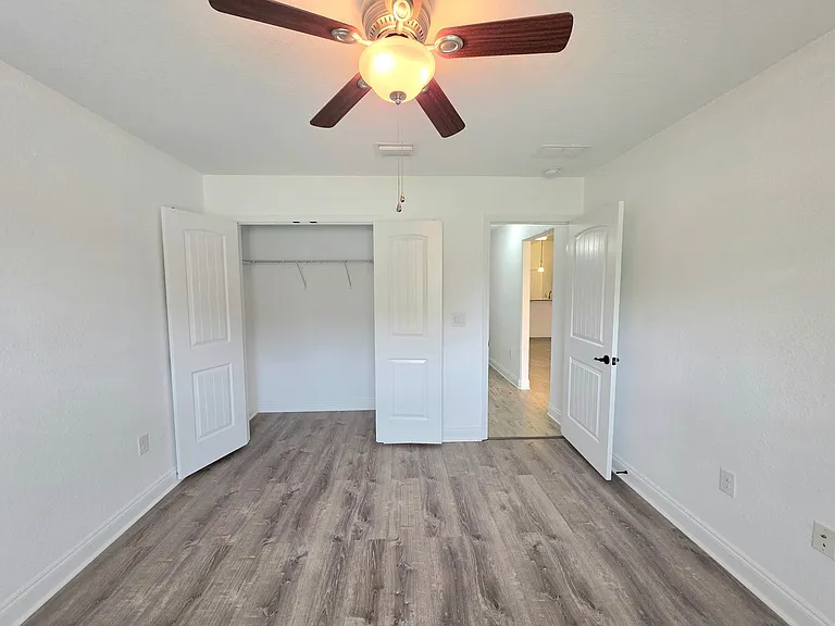 4836 Covenant Cir — Photo 11