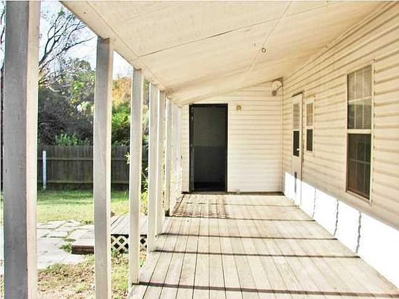 325 Macgrefore - Back Porch