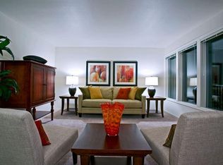 800 Sunrise Pl SW APT C15, Issaquah, WA 98027