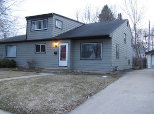 8135 W Muriel Pl, Milwaukee, WI 53218
