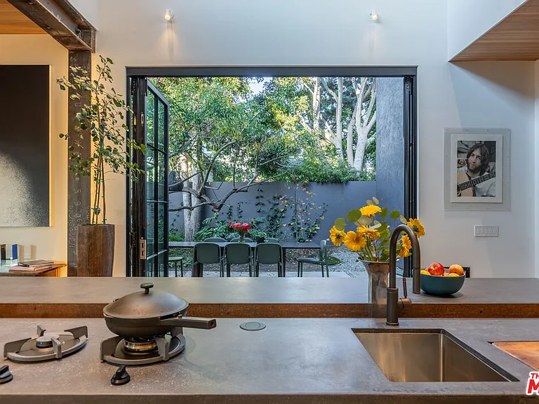 746 Marco Pl — Photo 40
