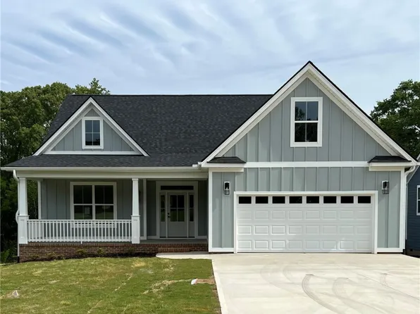 328 Summerall Dr, Anderson, SC 29621